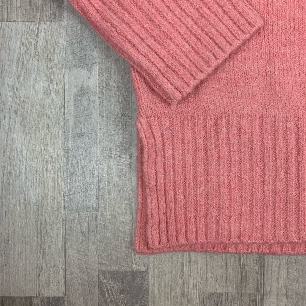 Topshop Deep Hem Crewneck Sweater - Picture 4 of 10